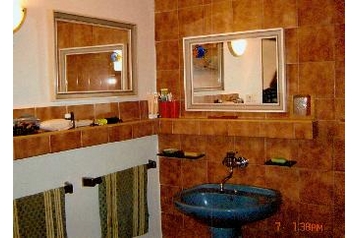 Slovaška Chata Čavoj, Eksterier